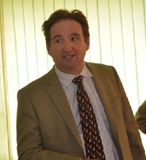 Mr. Nigel Leakey
